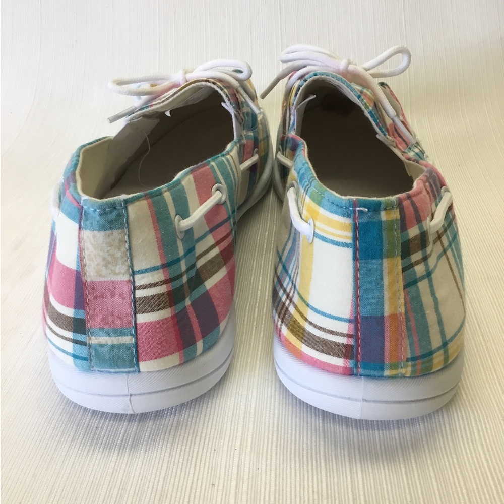 Comfort Ease New Athletic Shoes. - Picture 6 of 8
